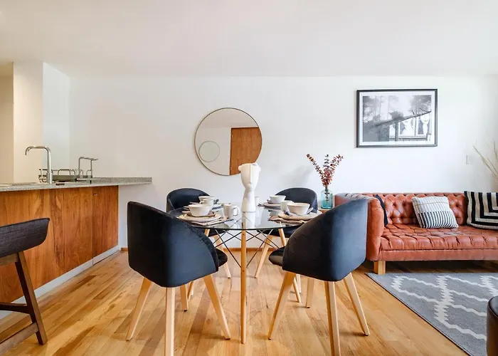 New La Condesa By Viato