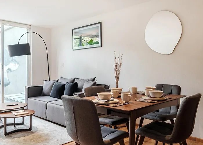 New La Condesa By Viato Apartment