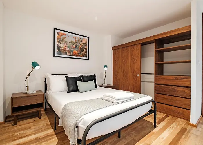 New La Condesa By Viato